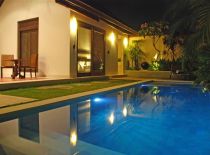 Villa Saba - Arjuna 1 br, Pool at Night